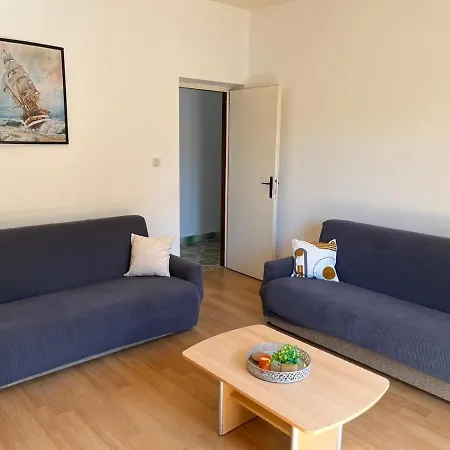 Apartment Nela *