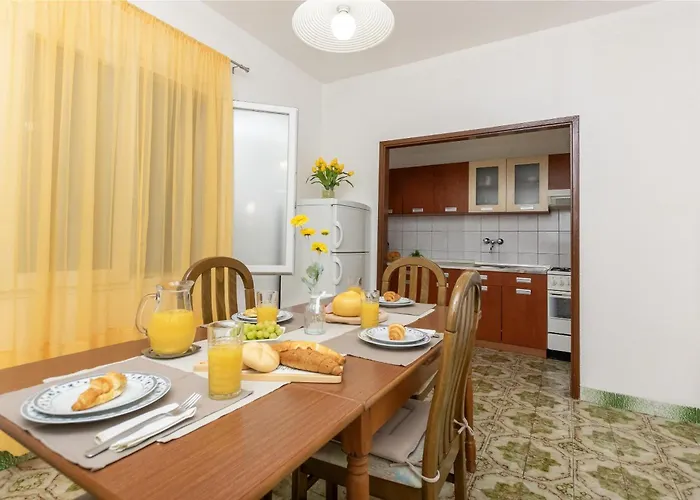 Nela Apartament Brna